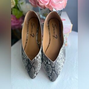 Seven 7 Nelly Pointed Toe Flats Size 10M